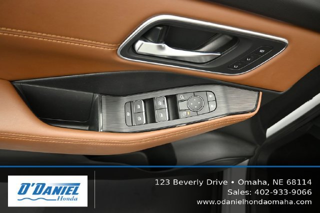 Used 2024 Nissan Rogue Platinum w/ Platinum Premium Package AWD/4WD image 24