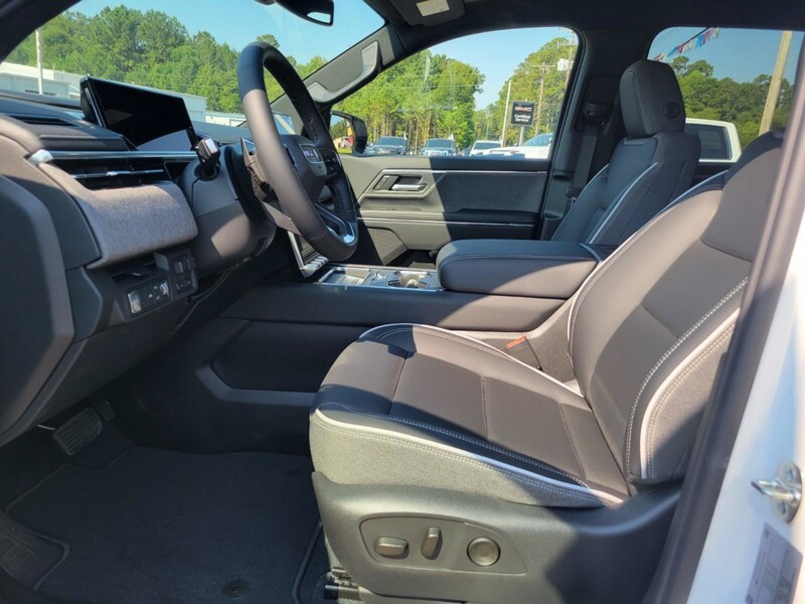 New 2026 GMC Sierra EV Elevation AWD/4WD image 17