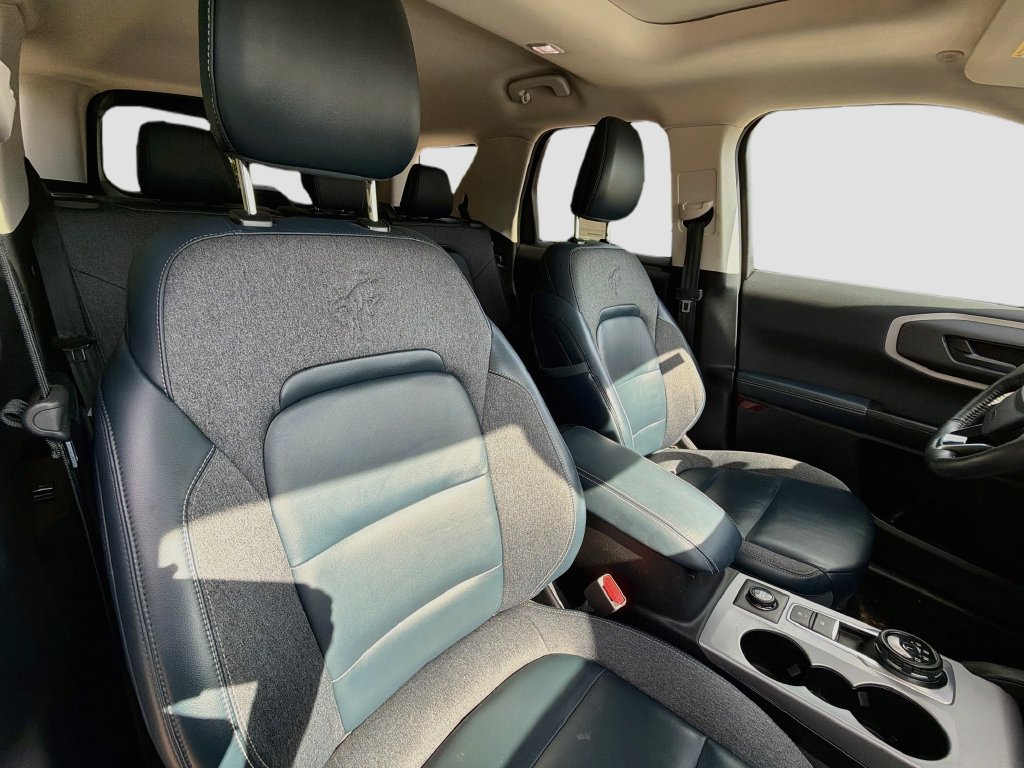 Used 2023 Ford Bronco Sport Outer Banks w/ Tech Package AWD/4WD image 31