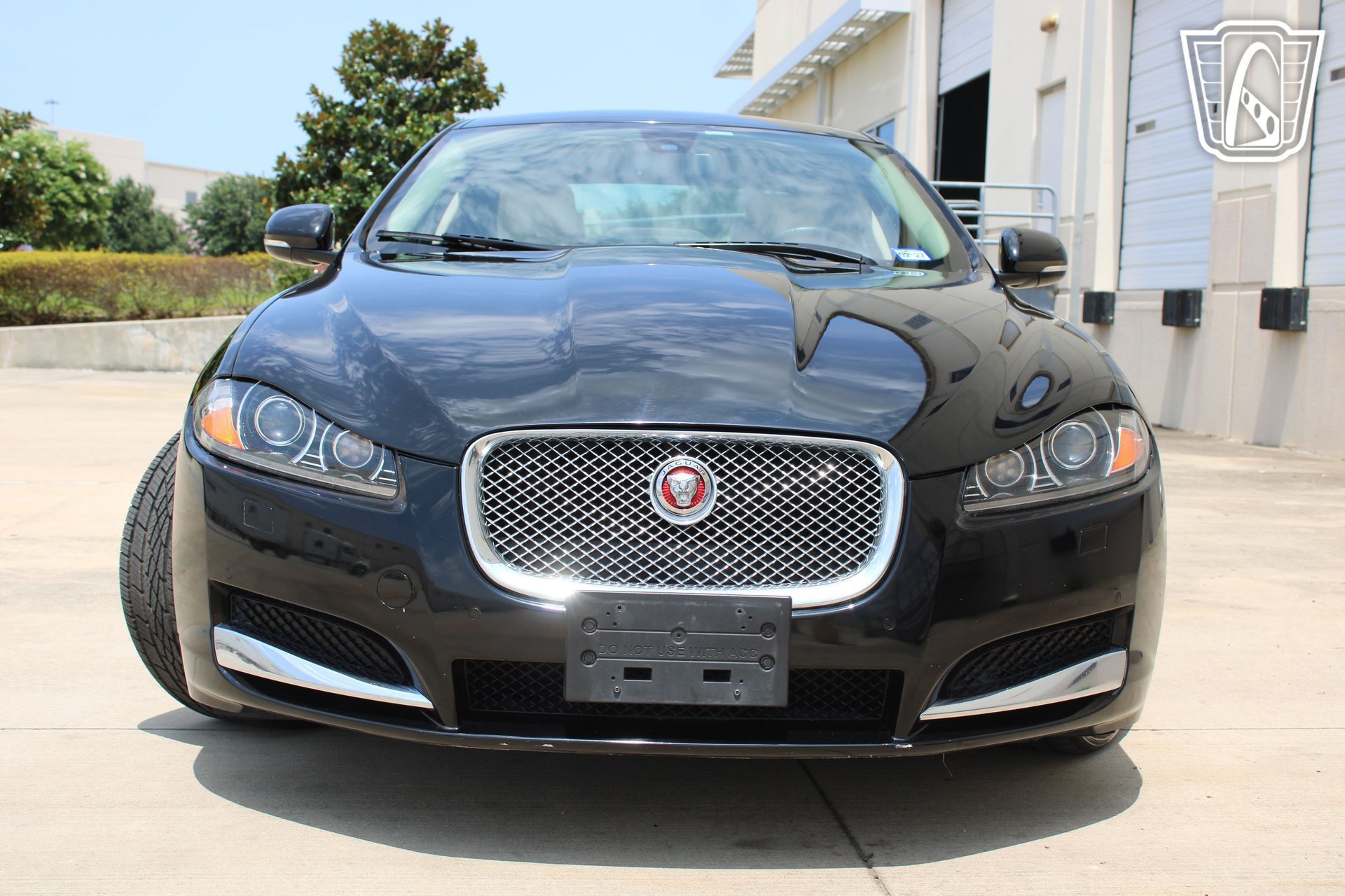 Used 2014 Jaguar XF 3.0 RWD image 37