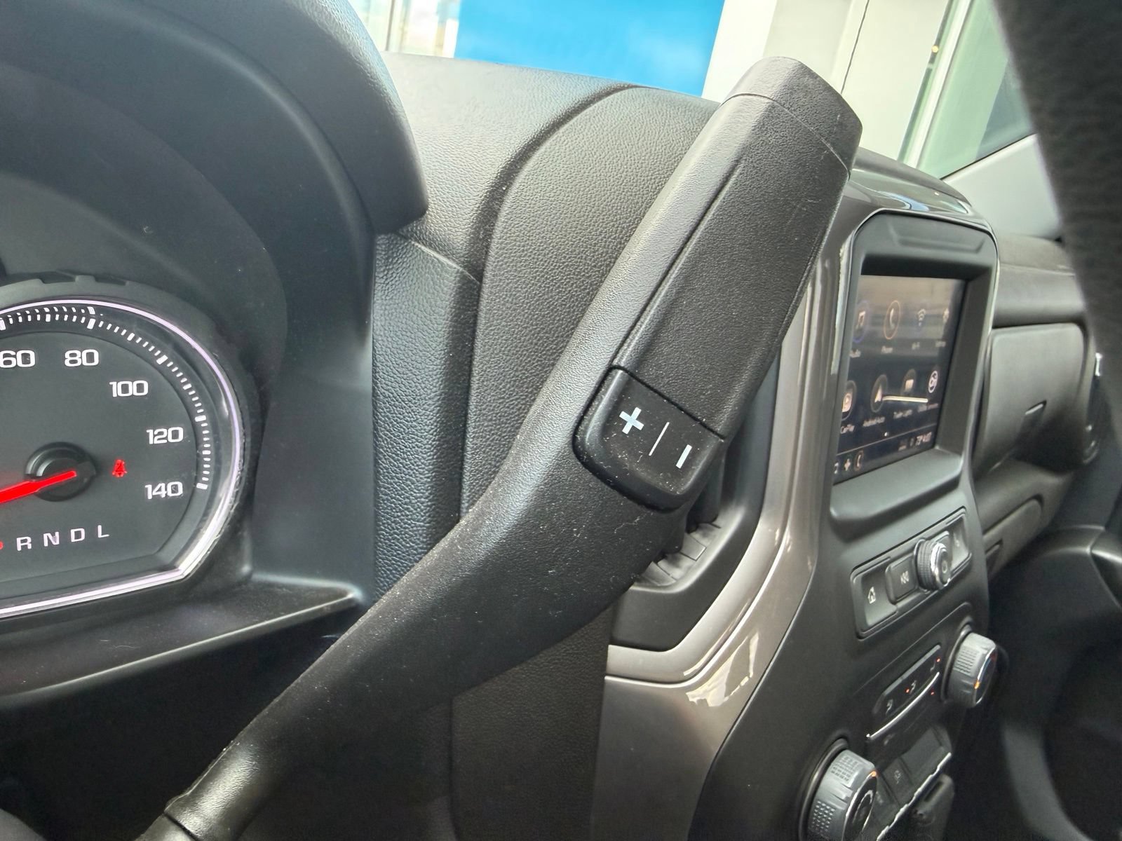 Used 2022 Chevrolet Silverado 1500 Custom w/ Rally Edition AWD/4WD image 33