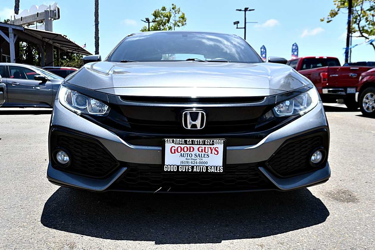 Used 2018 Honda Civic EX image 2