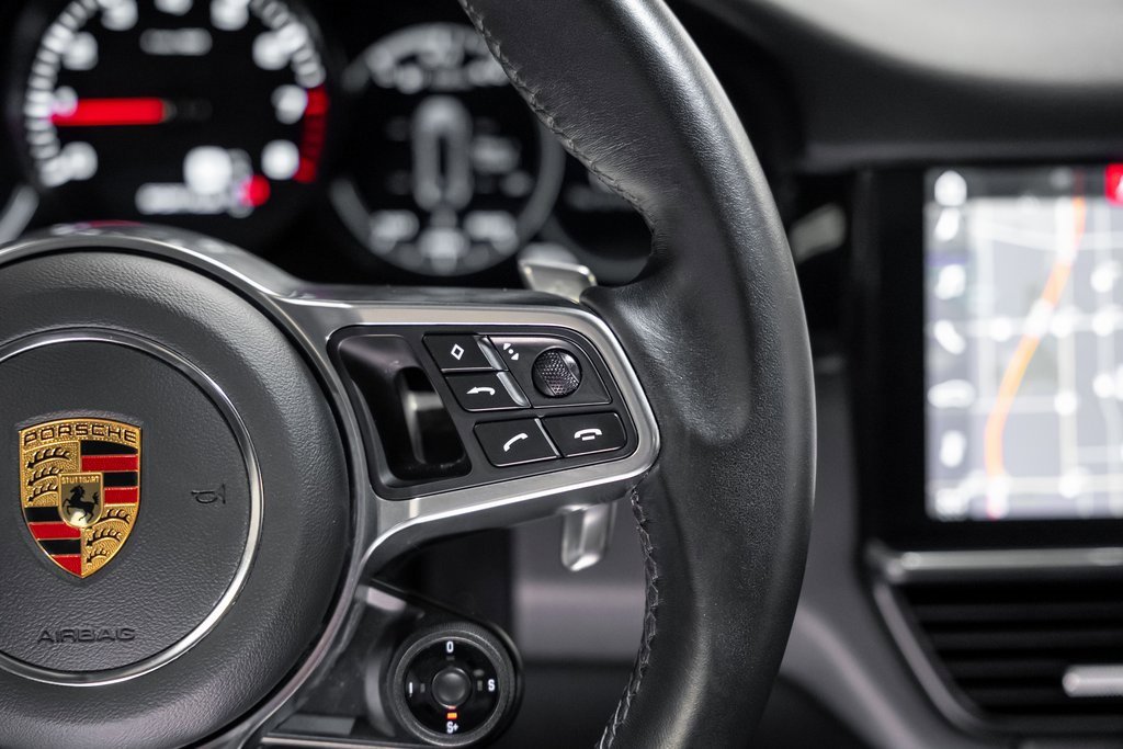 Used 2021 Porsche Cayenne Coupe image 41