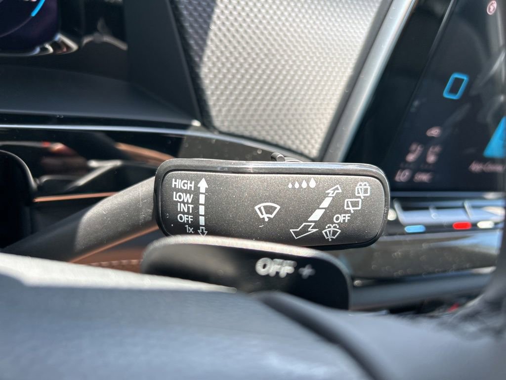 New 2025 Volkswagen Atlas Cross Sport SEL Premium R-Line image 24