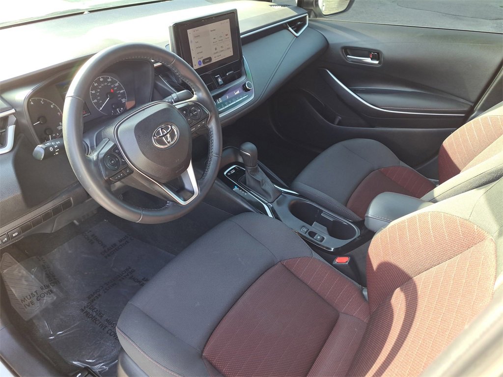 Used 2023 Toyota Corolla SE image 11