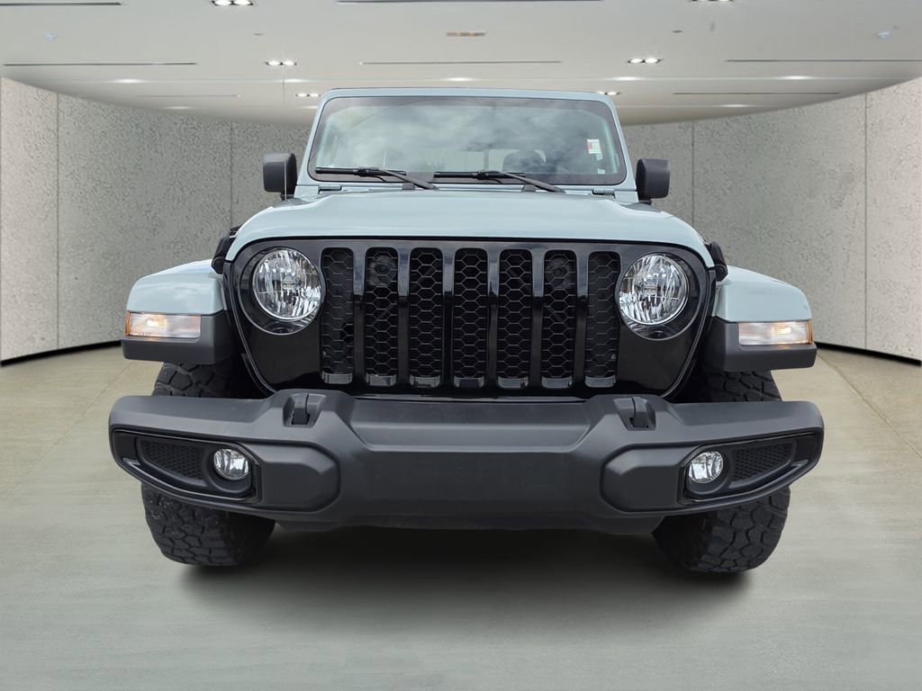 Used 2023 Jeep Gladiator Willys AWD/4WD image 8