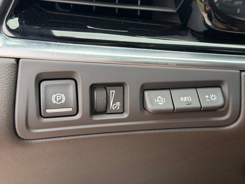 Used 2020 Cadillac XT6 Premium Luxury FWD image 33