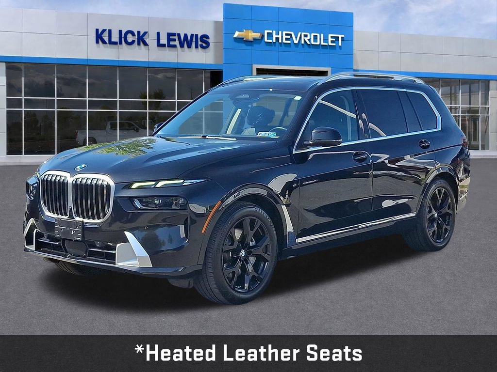 Used 2023 BMW X7 xDrive40i w/ Climate Comfort Package AWD/4WD image 3