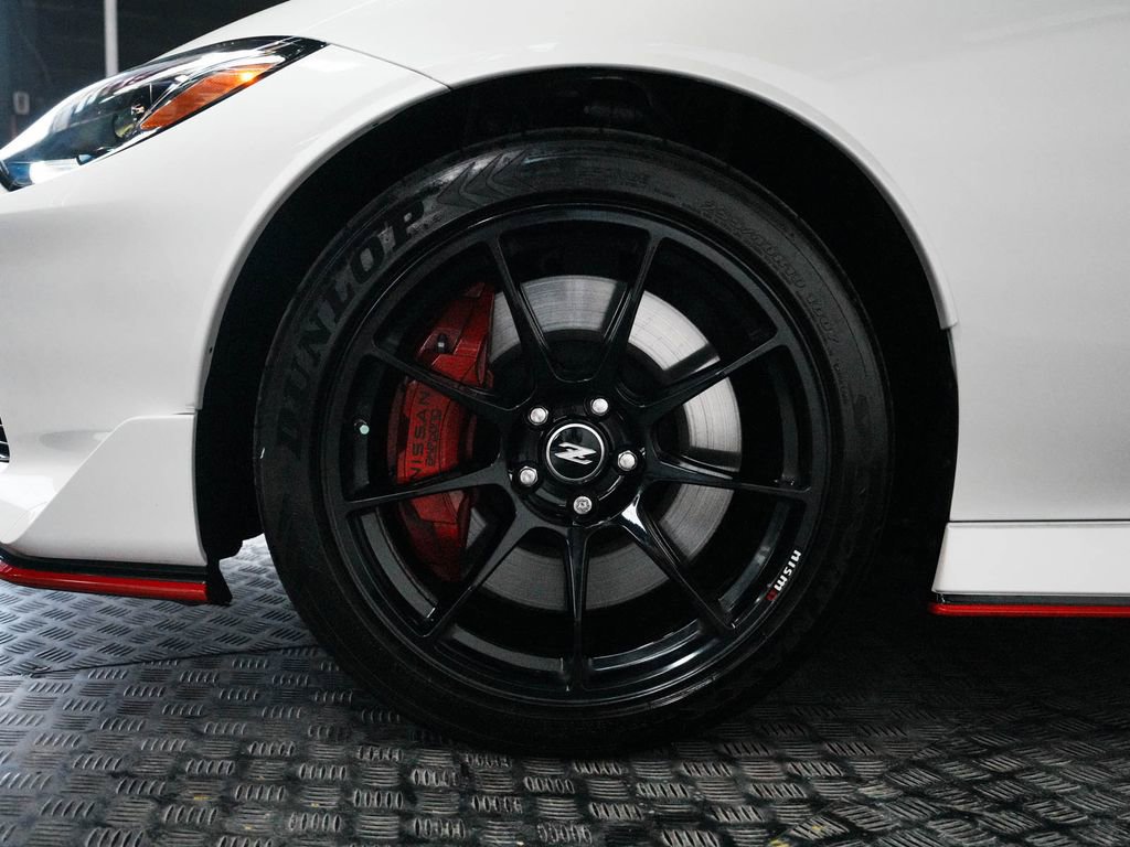 Used 2024 Nissan Z NISMO w/ Floor Mat Package RWD image 8