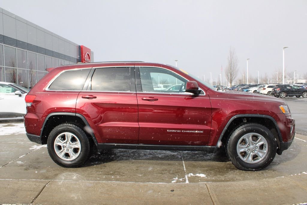Used 2016 Jeep Grand Cherokee Laredo image 6