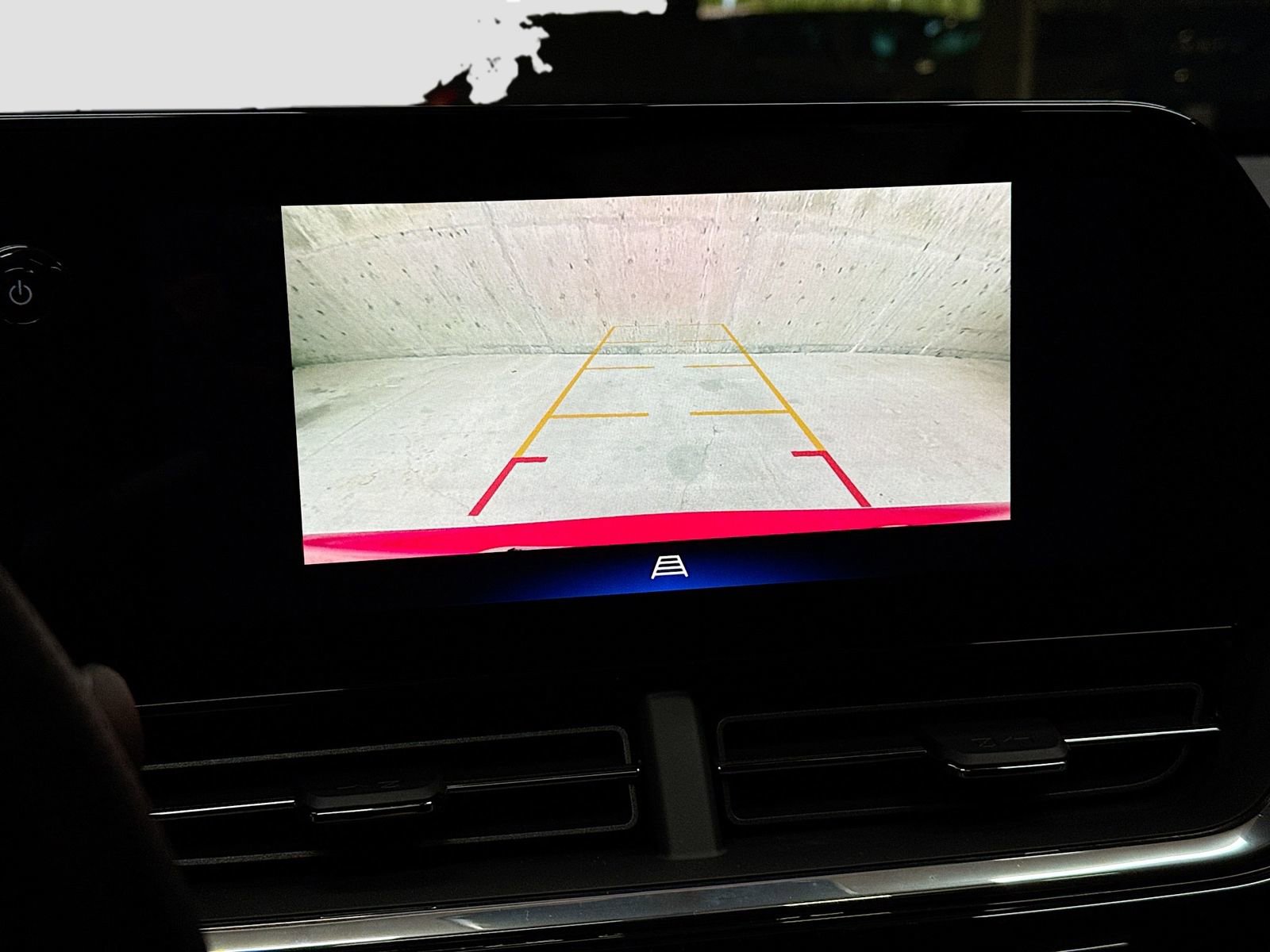 New 2026 Chevrolet Trax RS w/ Sunroof Package image 17