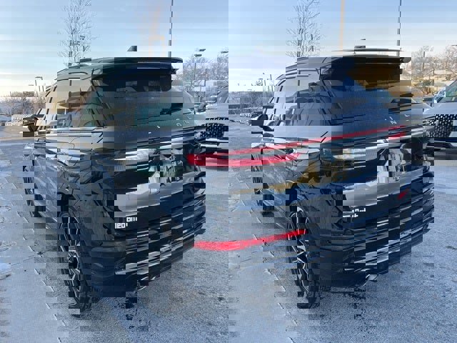 Used 2025 Lincoln Corsair Grand Touring image 6