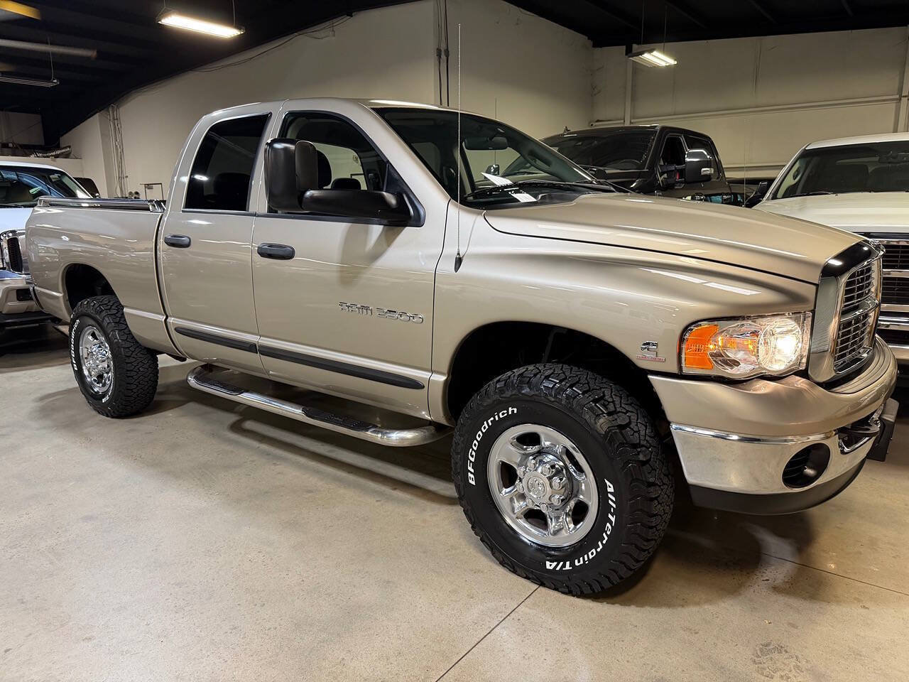 Used 2004 Dodge Ram 2500 Truck SLT w/ Trailer Tow Group AWD/4WD image 1