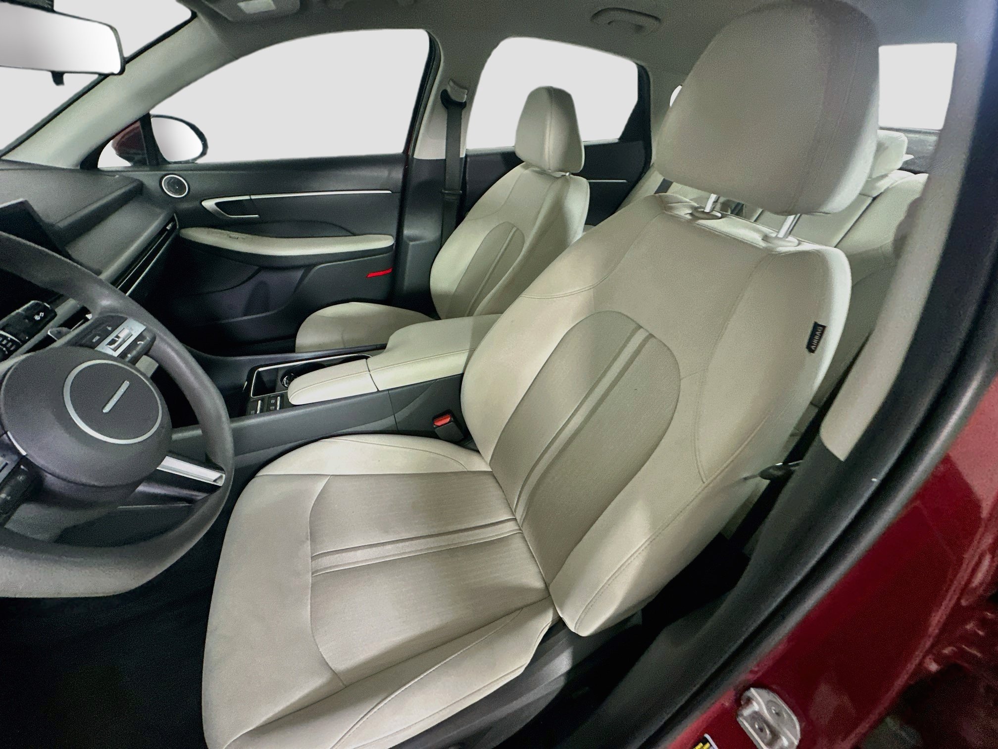 Used 2025 Hyundai Sonata SEL FWD image 13