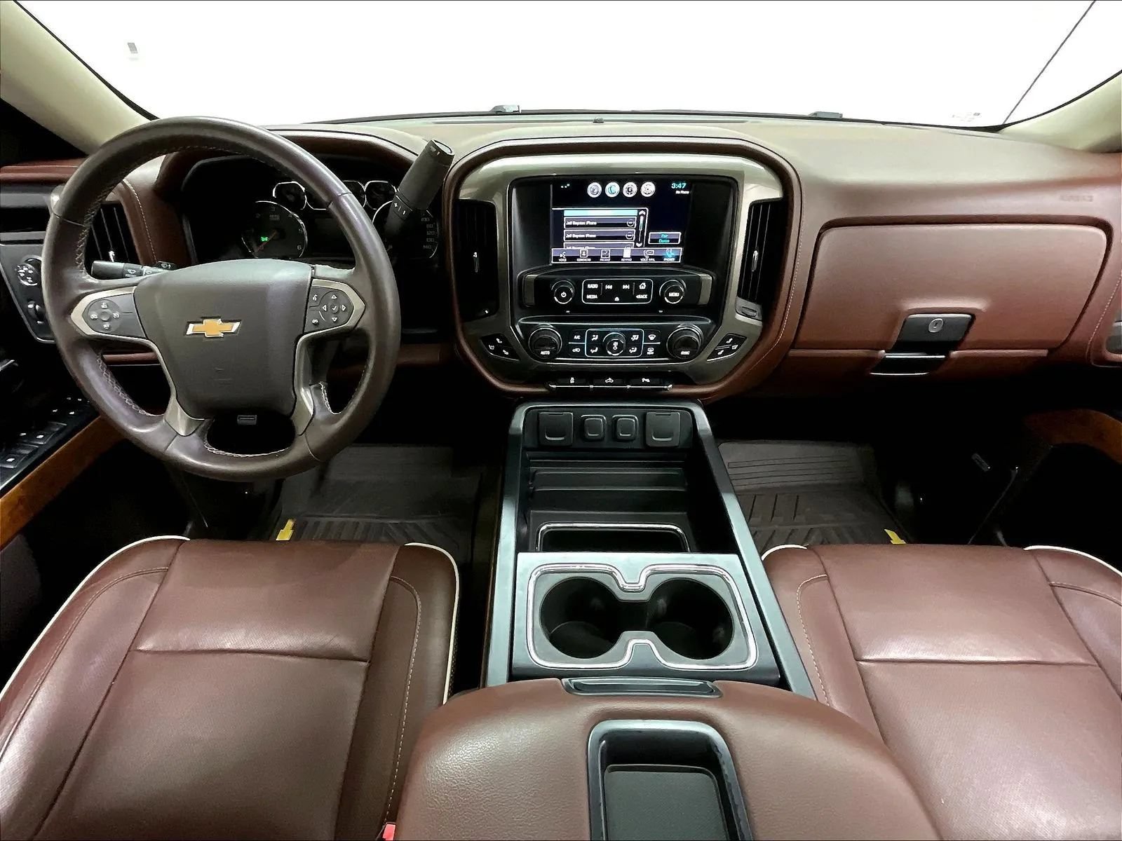 Used 2015 Chevrolet Silverado 1500 High Country AWD/4WD image 2