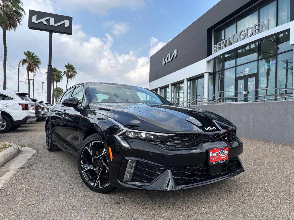 New 2026 Kia K5 GT-Line image 1