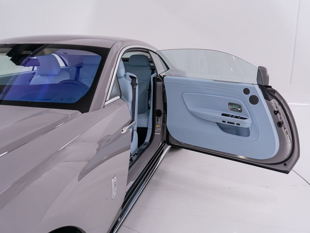 Certified 2024 Rolls-Royce Spectre w/ Spectre Launch Package AWD/4WD image 10