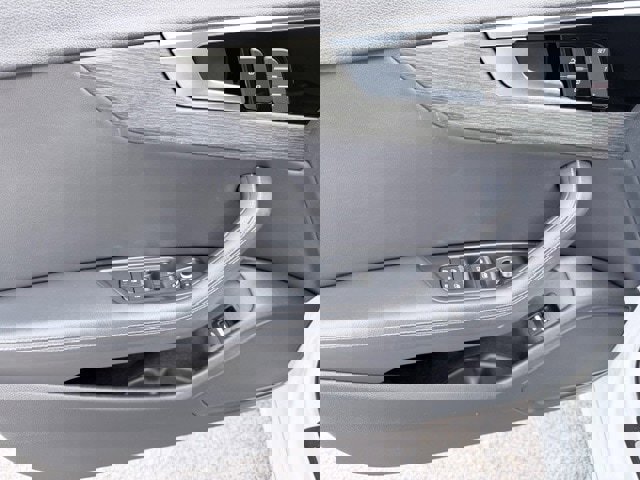 Used 2020 Audi A4 2.0T Premium Plus w/ Premium Plus Package image 11