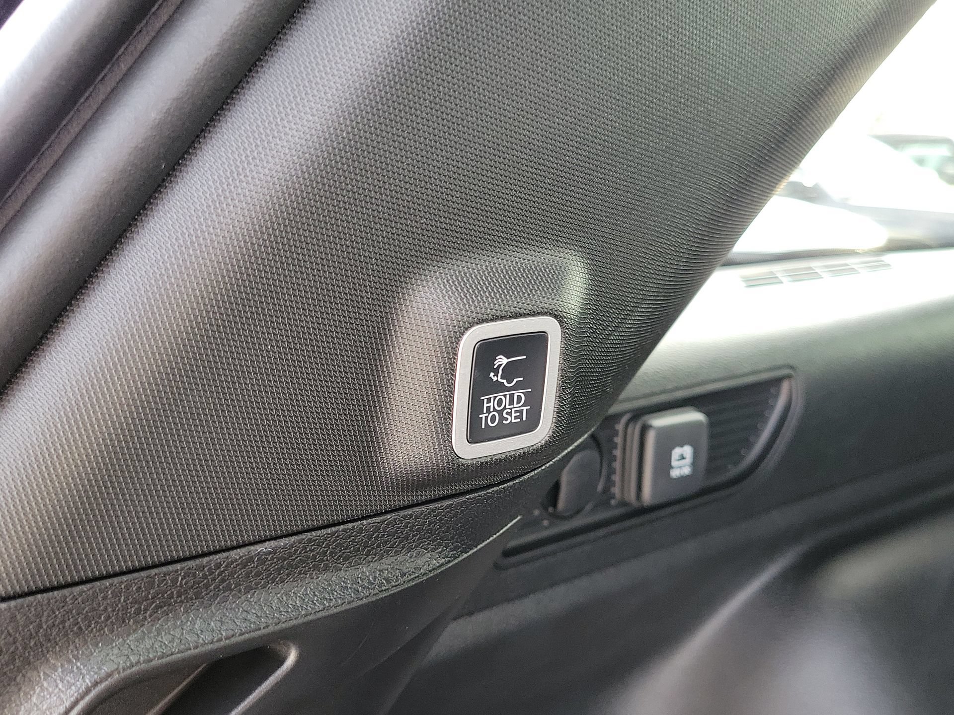 New 2026 Jeep Grand Cherokee Altitude AWD/4WD image 22