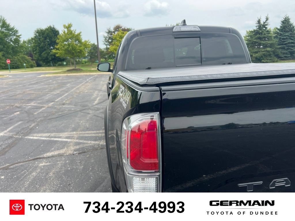 Used 2023 Toyota Tacoma TRD Off-Road AWD/4WD image 18