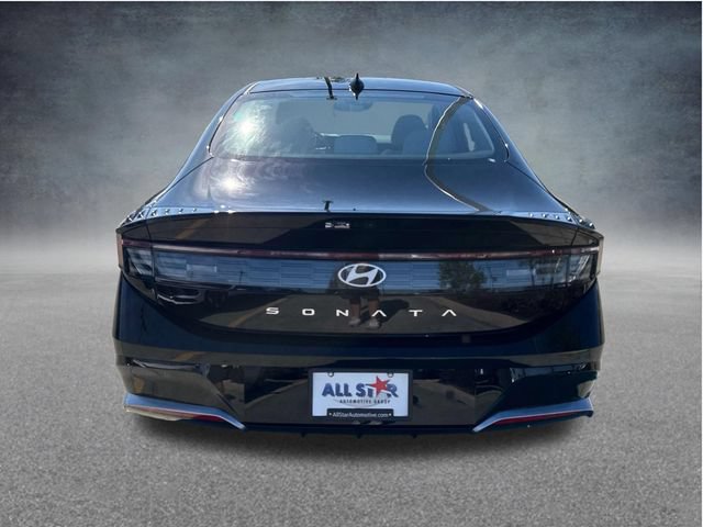 New 2026 Hyundai Sonata SEL FWD image 9