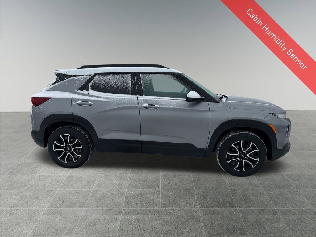 Used 2023 Chevrolet TrailBlazer ACTIV w/ Sun and Liftgate Package image 7