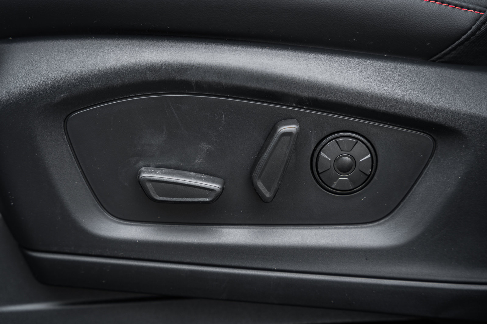 New 2026 Ford Explorer ST w/ Sun And Sound Package image 41