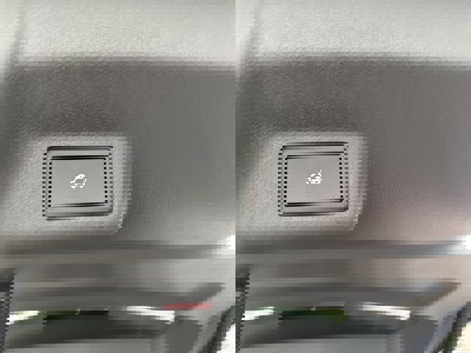 New 2025 Volkswagen ID. Buzz Pro S image 35