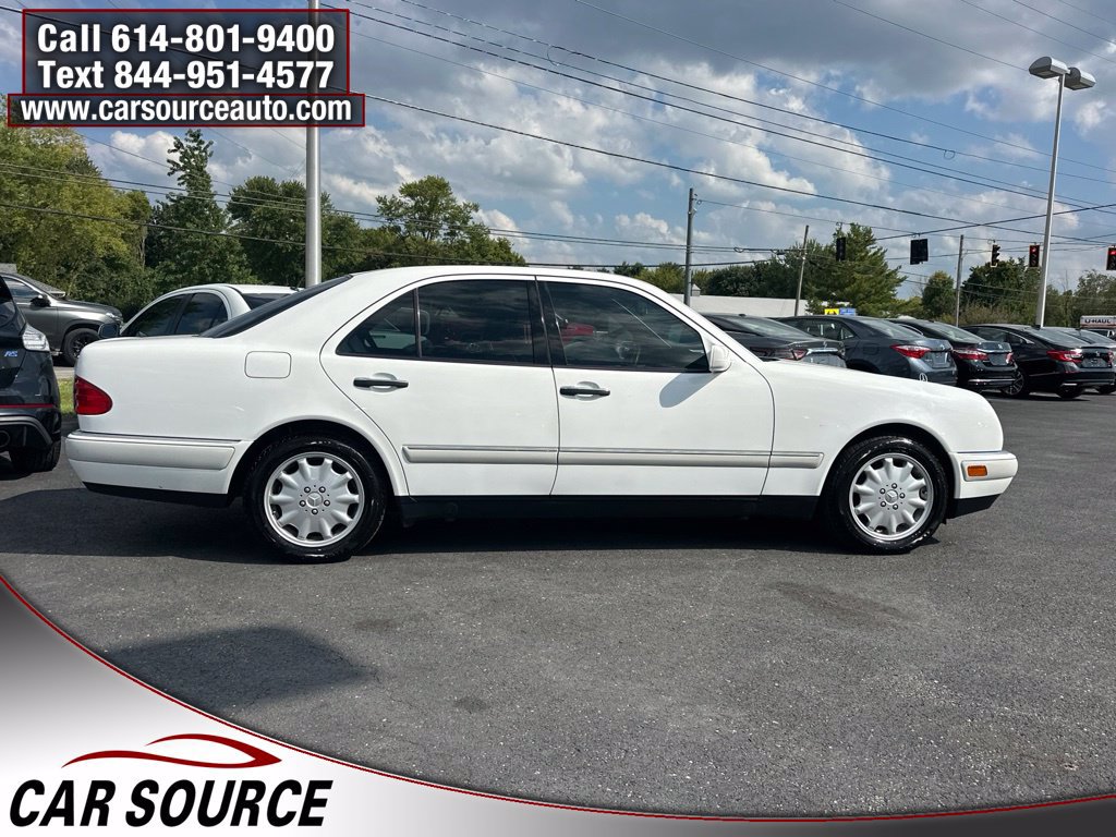 Used 1996 Mercedes-Benz E 320 Sedan image 10