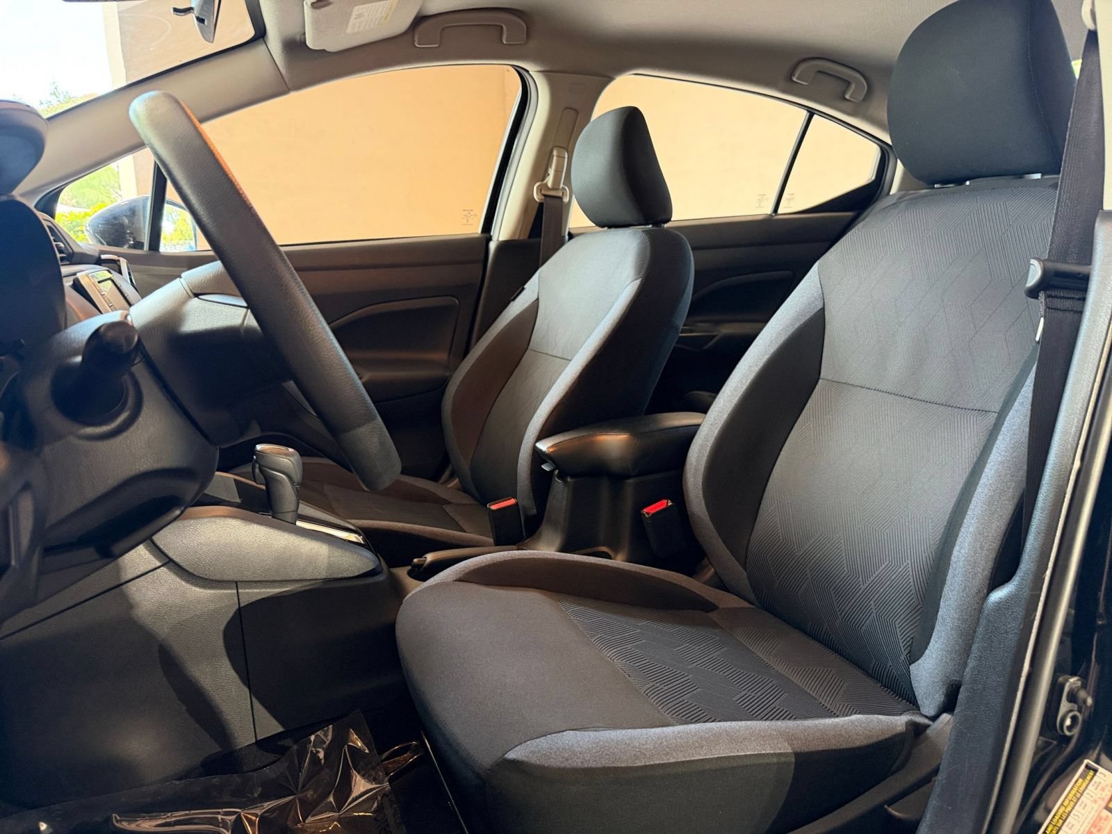 Used 2025 Nissan Versa SV w/ Trunk Package FWD image 21