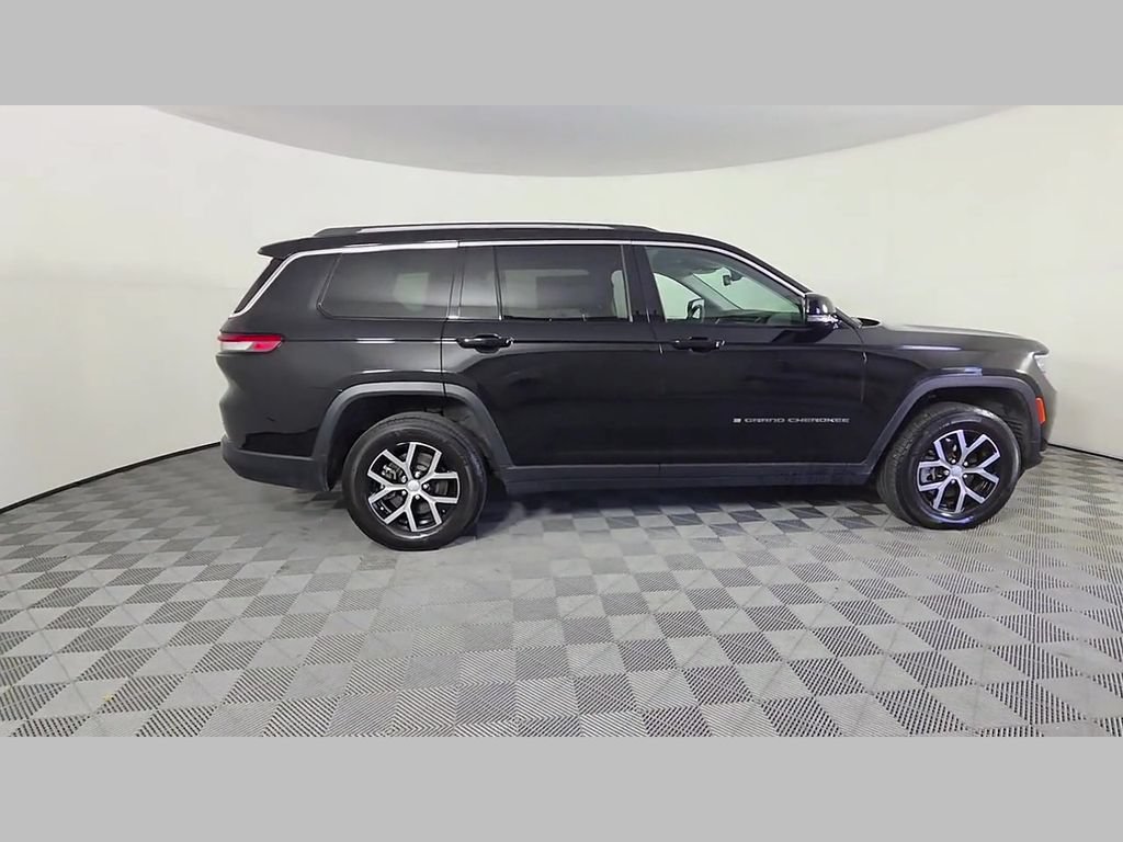 Used 2023 Jeep Grand Cherokee L Limited w/ Trailer Tow Group (B) AWD/4WD image 36