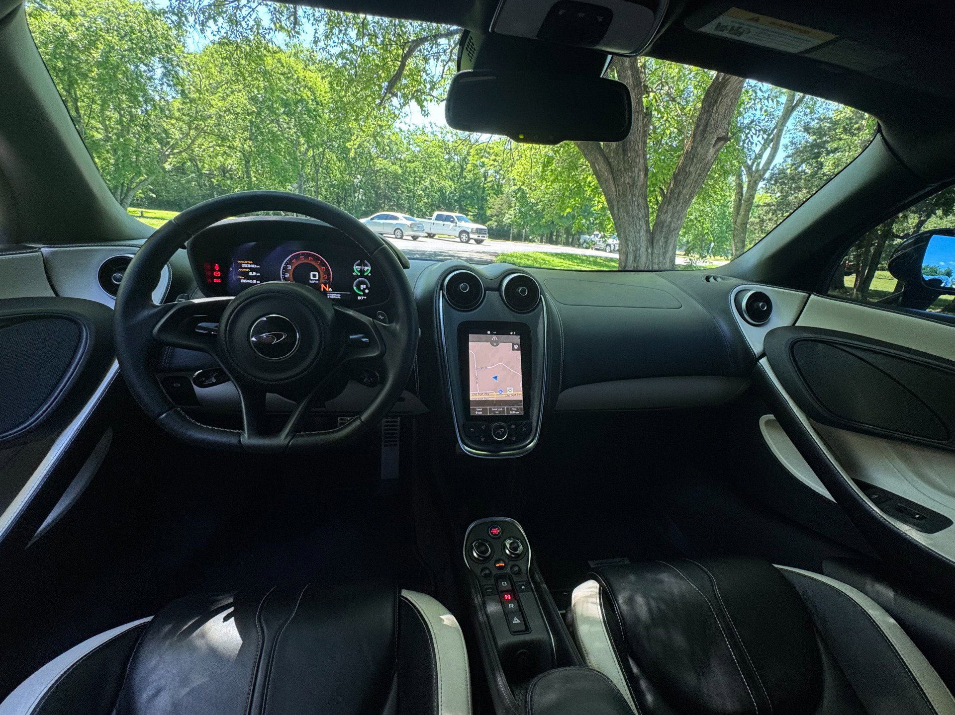 Used 2017 McLaren 570S Coupe image 47