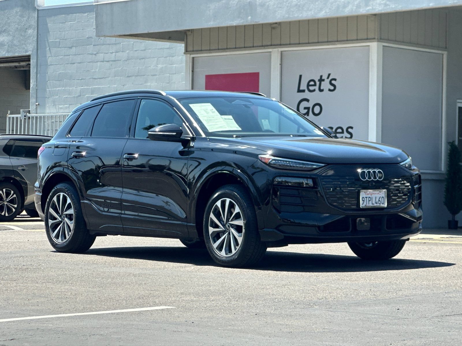 Used 2025 Audi Q6 e-tron Premium Plus w/ Premium Plus AWD/4WD image 8