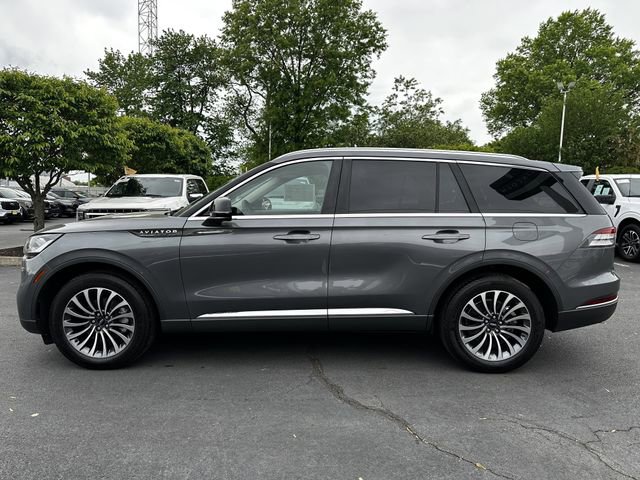 Certified 2024 Lincoln Aviator AWD w/ Premium Package image 8