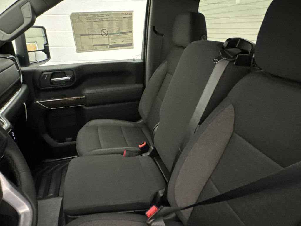 New 2026 GMC Sierra 3500 SLE AWD/4WD image 22