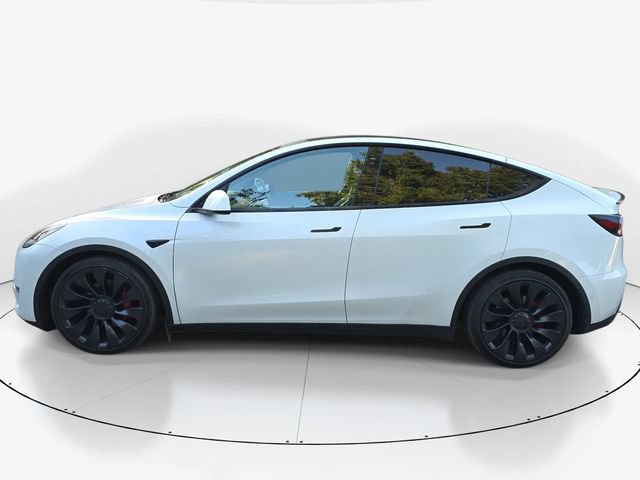 Used 2022 Tesla Model Y Performance AWD/4WD image 9