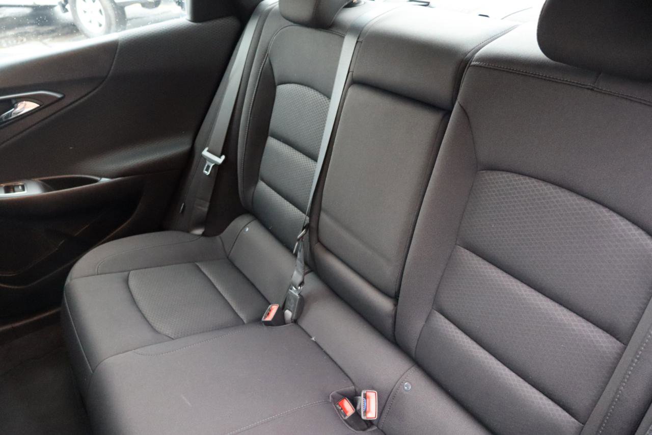 Used 2019 Chevrolet Malibu LT w/ Driver Confidence Package II image 19