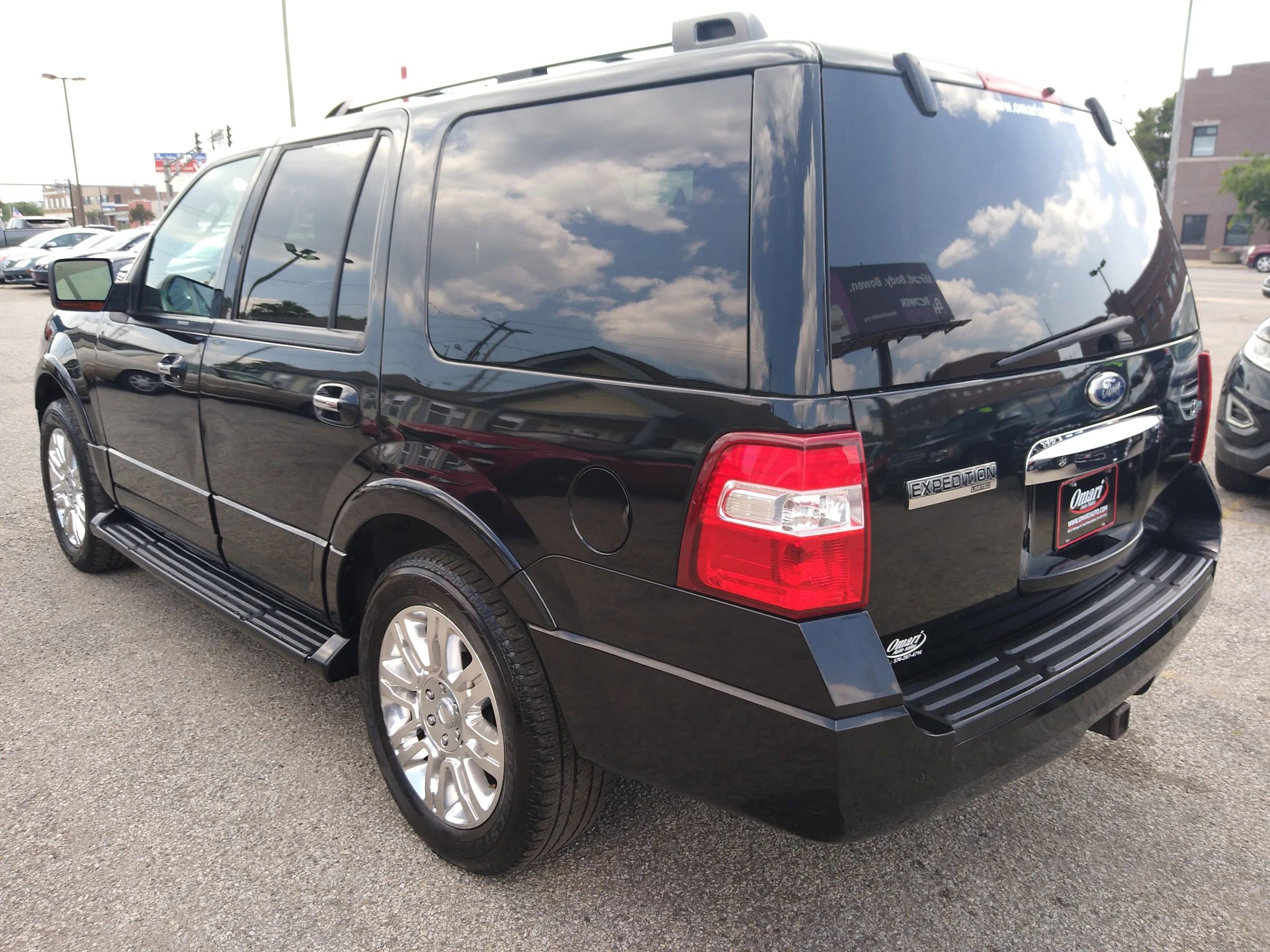 Used 2011 Ford Expedition Limited image 7