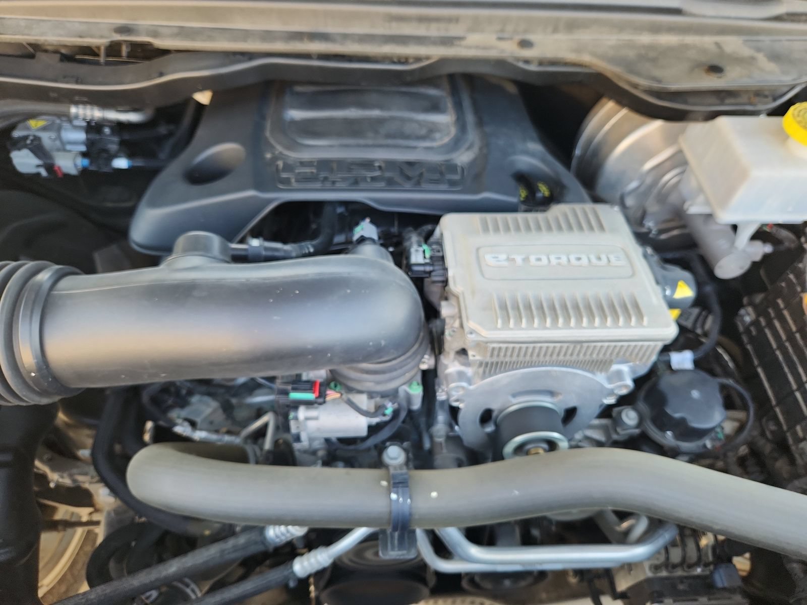 Used 2023 RAM 1500 Laramie AWD/4WD image 17