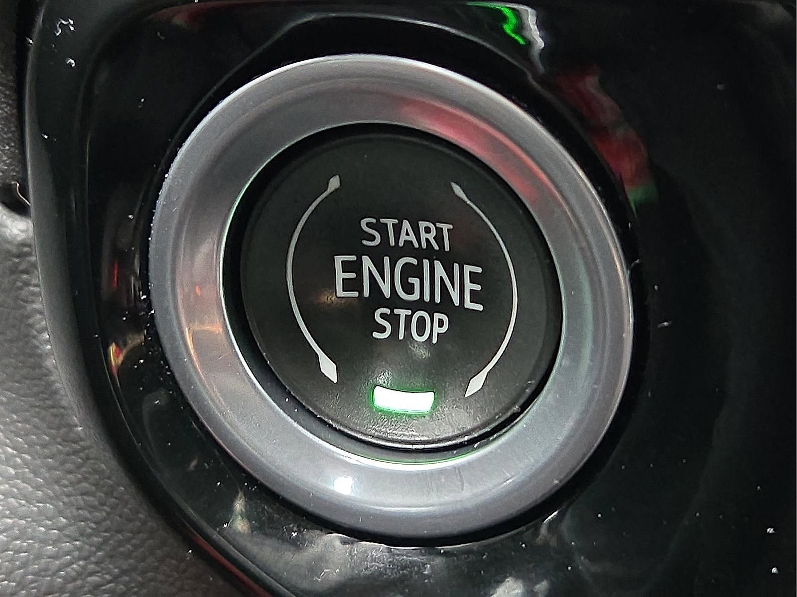 Used 2023 Chevrolet Silverado 1500 ZR2 image 15