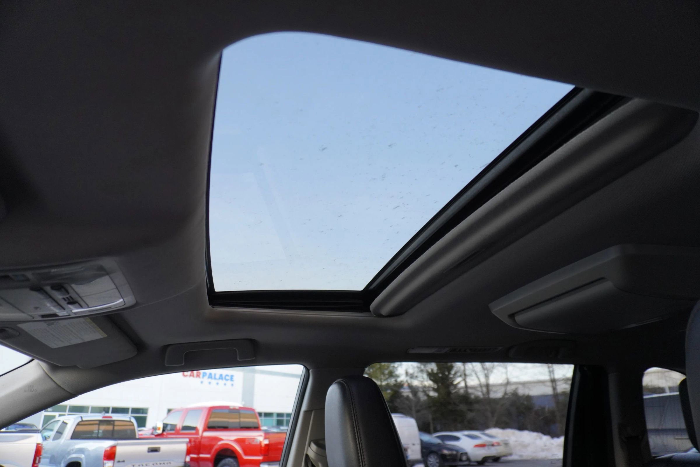 Used 2015 Toyota Highlander XLE image 15