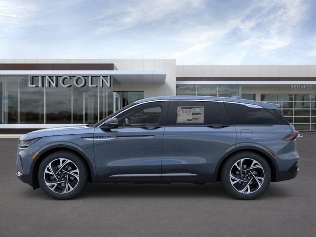 New 2026 Lincoln Nautilus Premier image 3