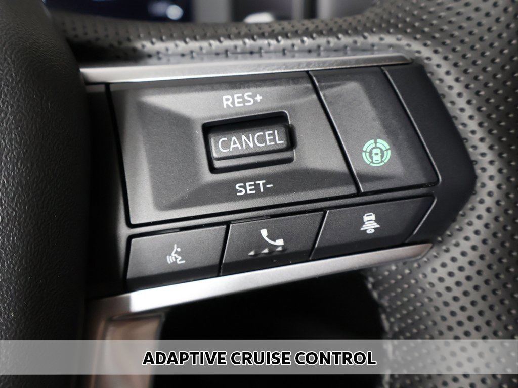 New 2025 Mitsubishi Outlander SE image 6