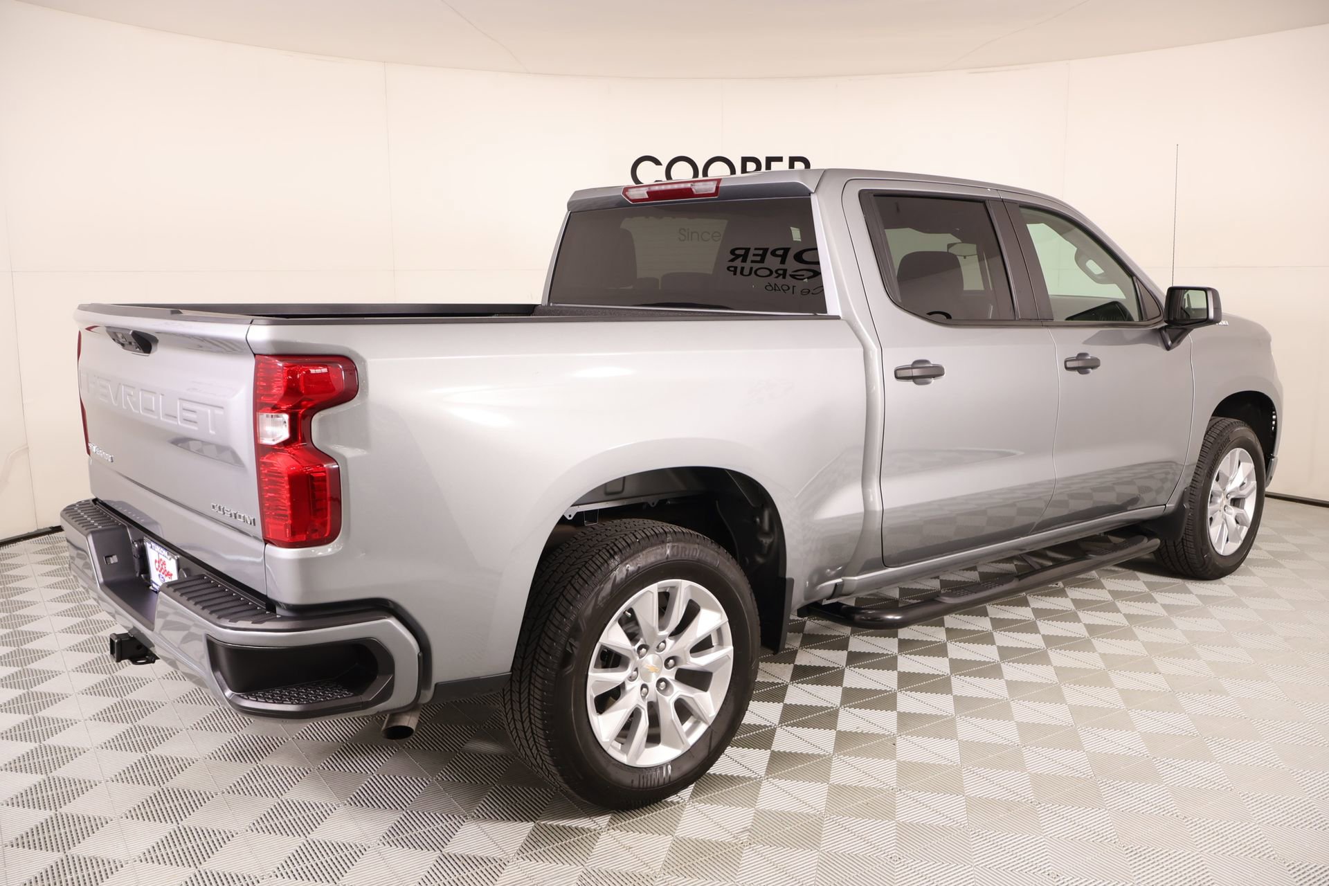 Used 2025 Chevrolet Silverado 1500 Custom RWD image 18