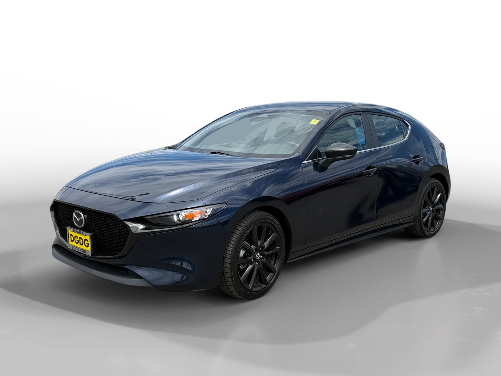 Used 2024 MAZDA MAZDA3 s FWD image 1