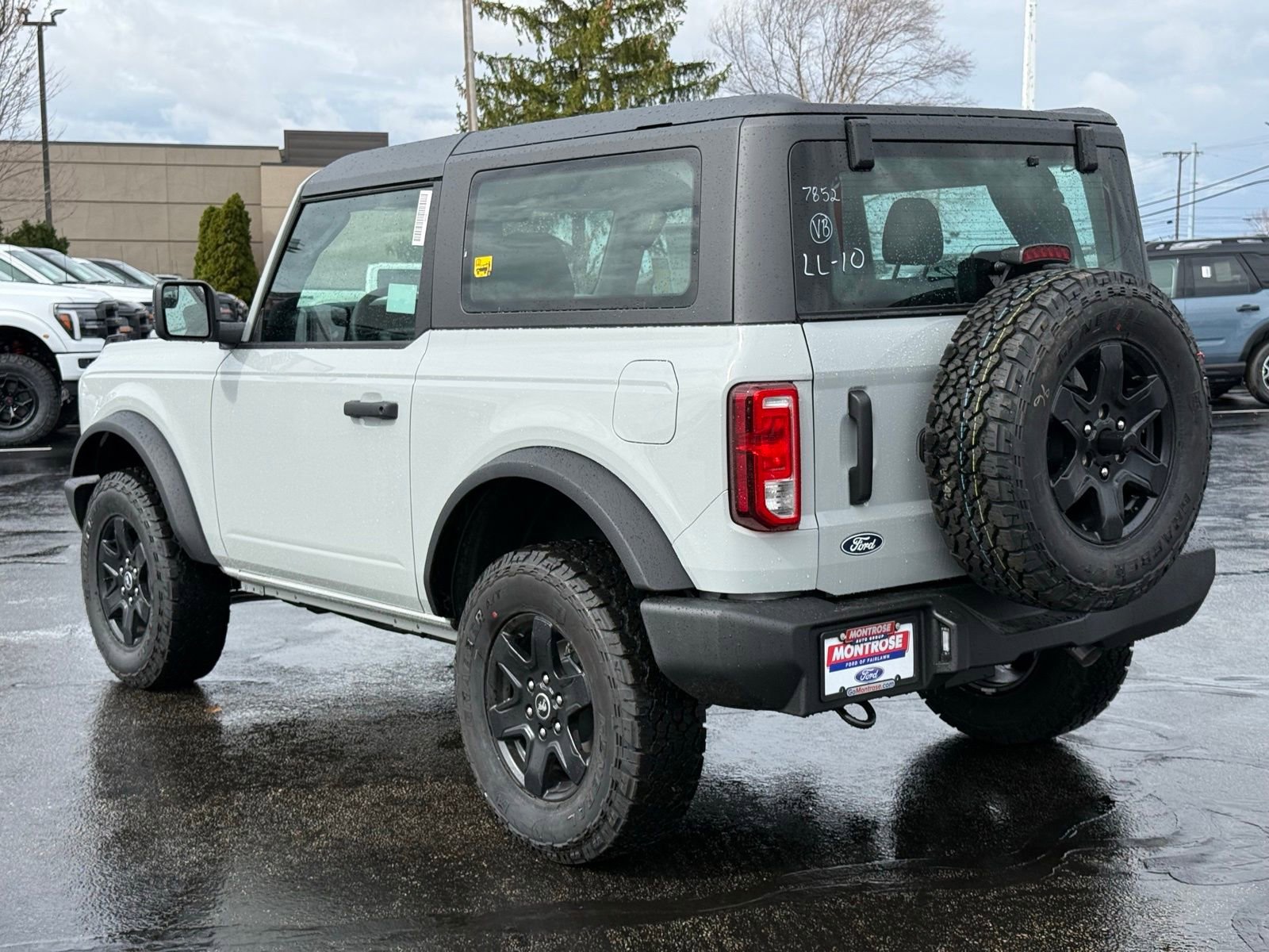 New 2026 Ford Bronco 2-Door image 3