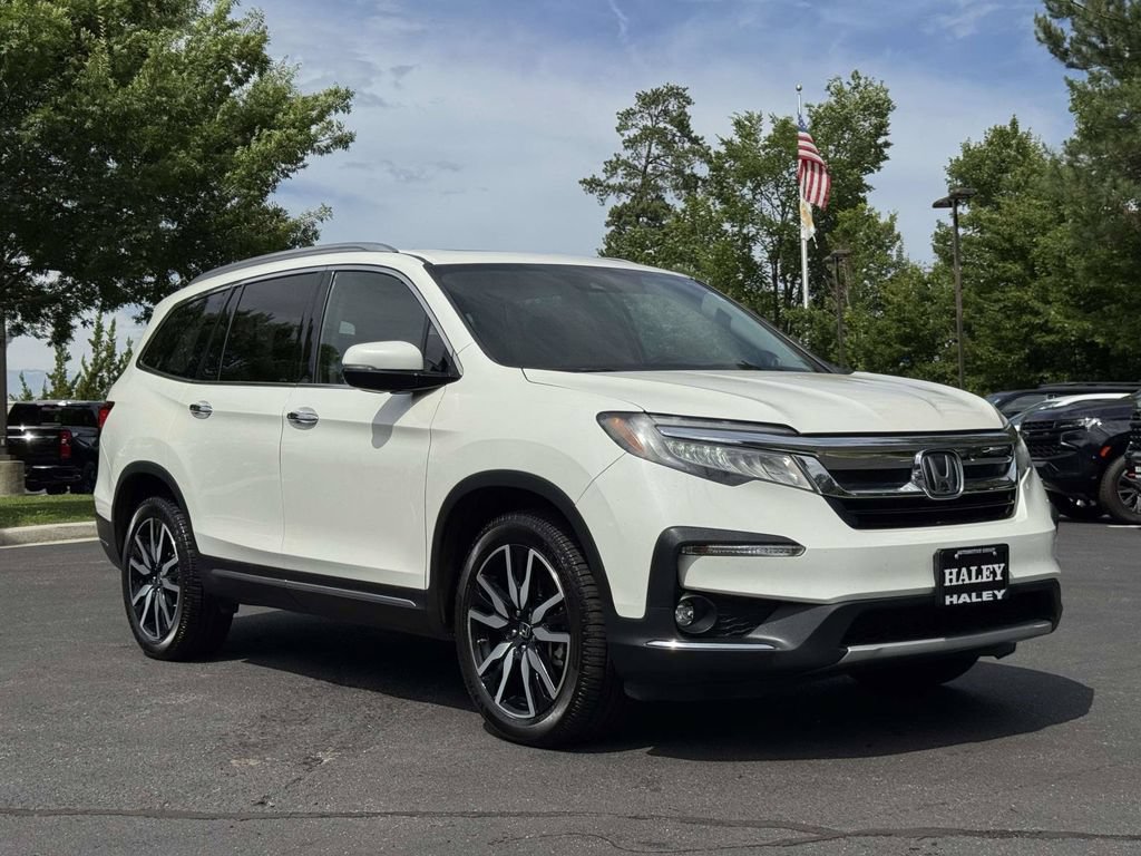 Used 2019 Honda Pilot Touring image 2