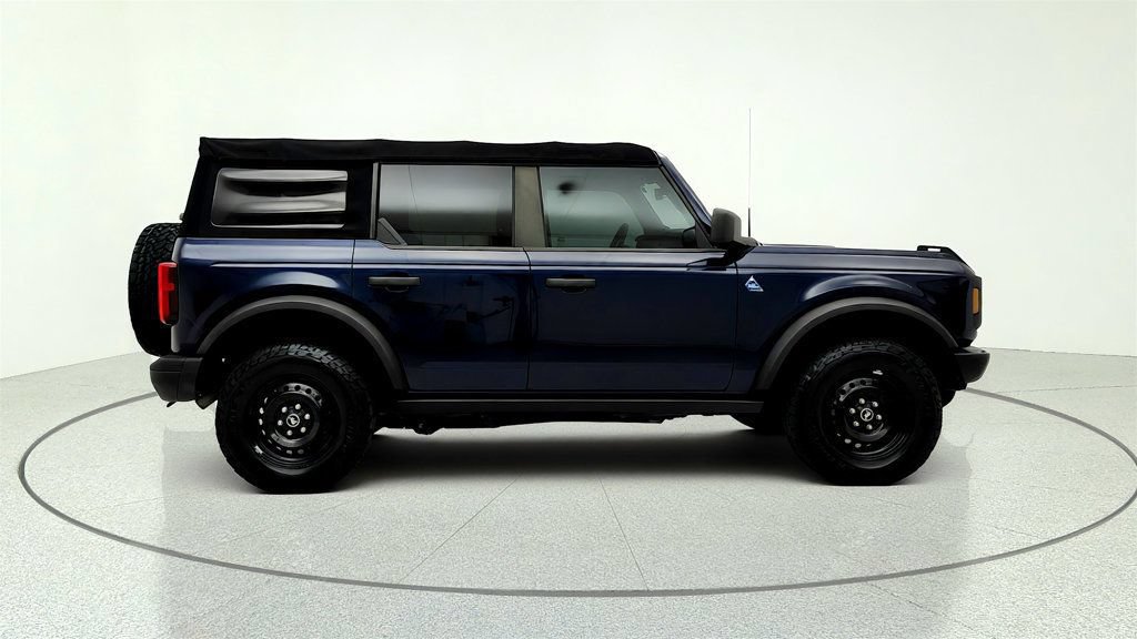 Used 2021 Ford Bronco Black Diamond AWD/4WD image 4