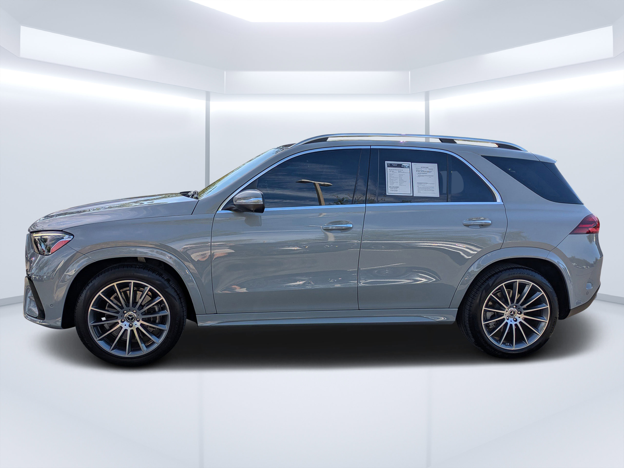 Used 2024 Mercedes-Benz GLE 350 4MATIC image 6