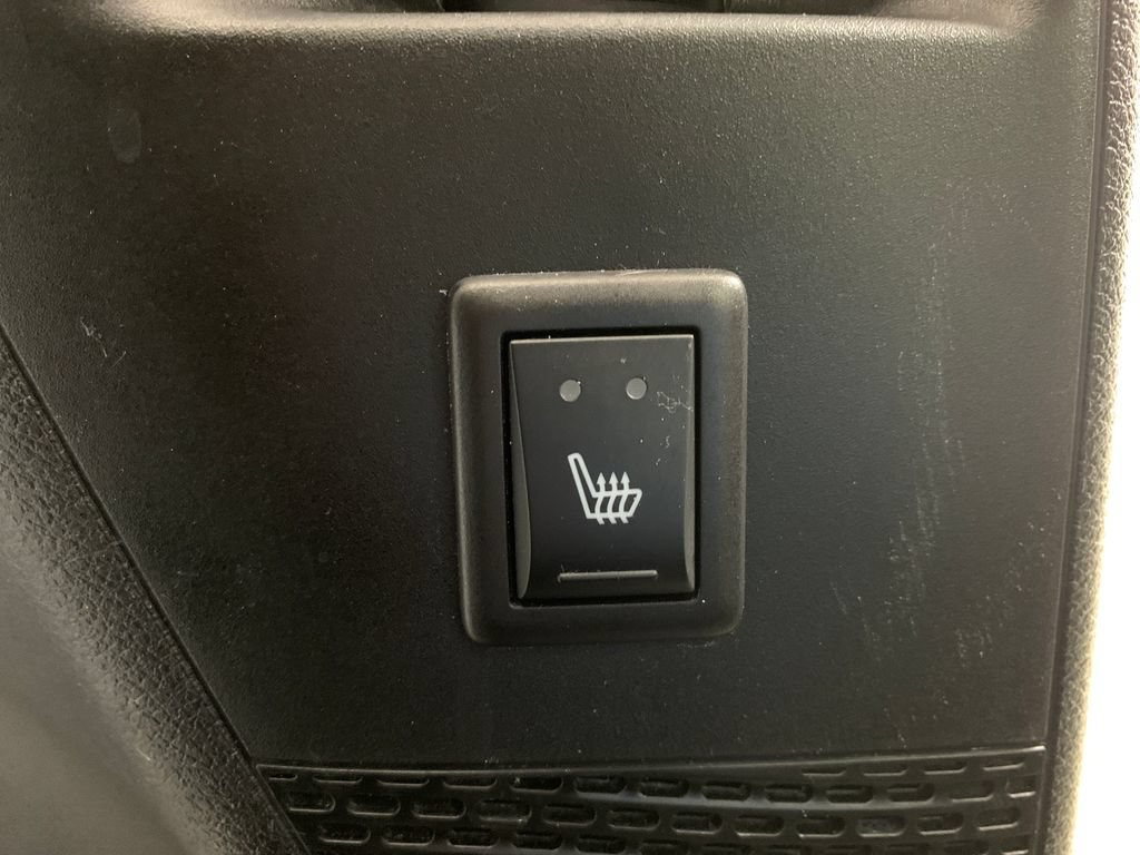 Used 2025 Chrysler Pacifica Limited FWD image 20